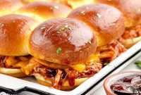 Tangy BBQ Chicken Sliders Recipe for Crowd-Pleasing Sandwiches