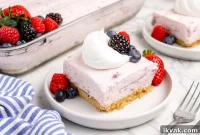 No-Bake Mixed Berry Cheesecake Recipe (No Oven Required)