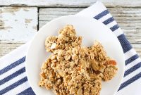 Gluten-Free Vegan Maple Almond Granola Clusters for Crunchy Mornings