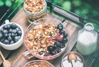 Crunchy Coconut Almond Granola Recipe for Breakfast and Snacks
