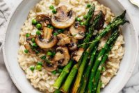 Creamy Mushroom and Asparagus Risotto Recipe