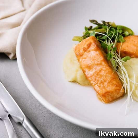 Garlic Butter Salmon & Mashed Cauliflower