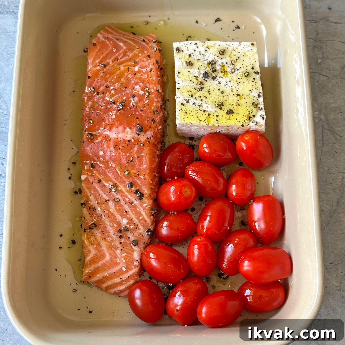 Baked Salmon and Feta Pasta with Cherry Tomatoes 4 salmon feta pasta