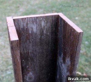 Rustic Autumn Barnwood Centerpiece Ideas for Fall Decor 5 fall-barnwood-centerpiece5