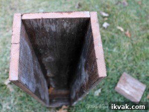 Rustic Autumn Barnwood Centerpiece Ideas for Fall Decor 6 fall-barnwood-centerpiece6