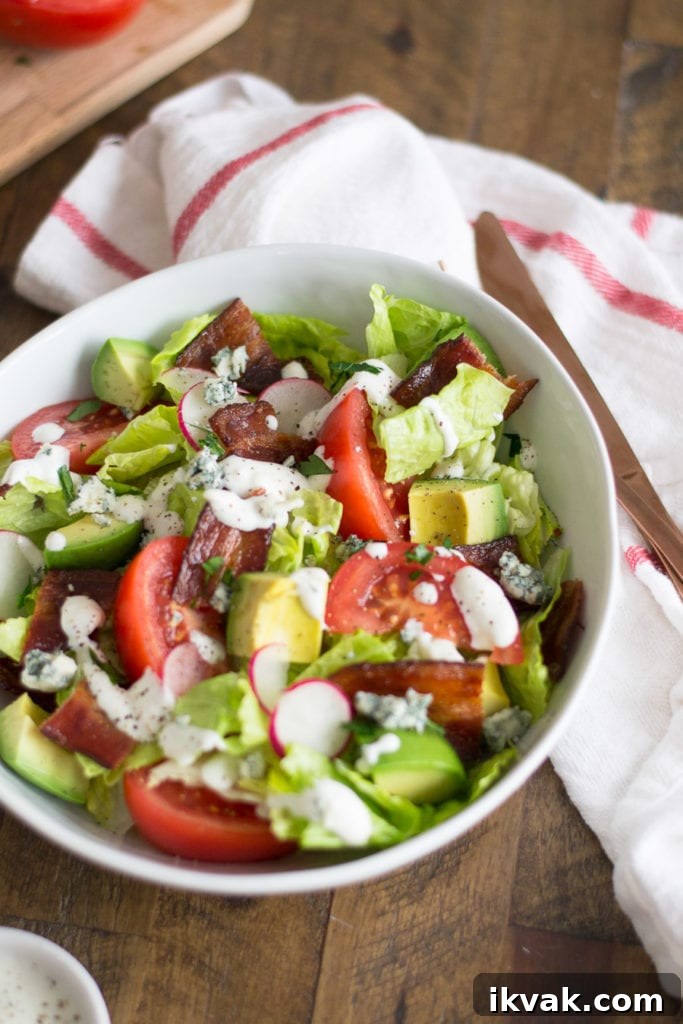 BLAT Salad with Homemade Creamy Blue Cheese Dressing 3 BLAT salad with the best homemade blue cheese | Sarcastic Cooking