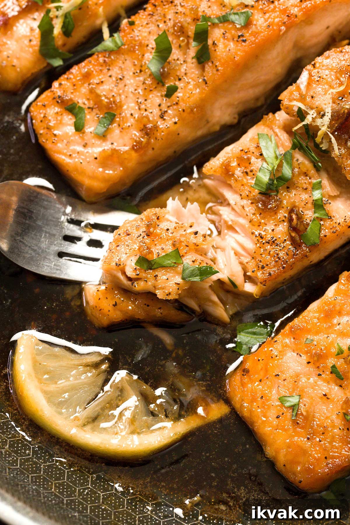 Honey Garlic Pan-Seared Salmon in a HexClad Skillet 3 Honey Garlic Pan-Seared Salmon in Hexclad Hybrid Frying Pan.