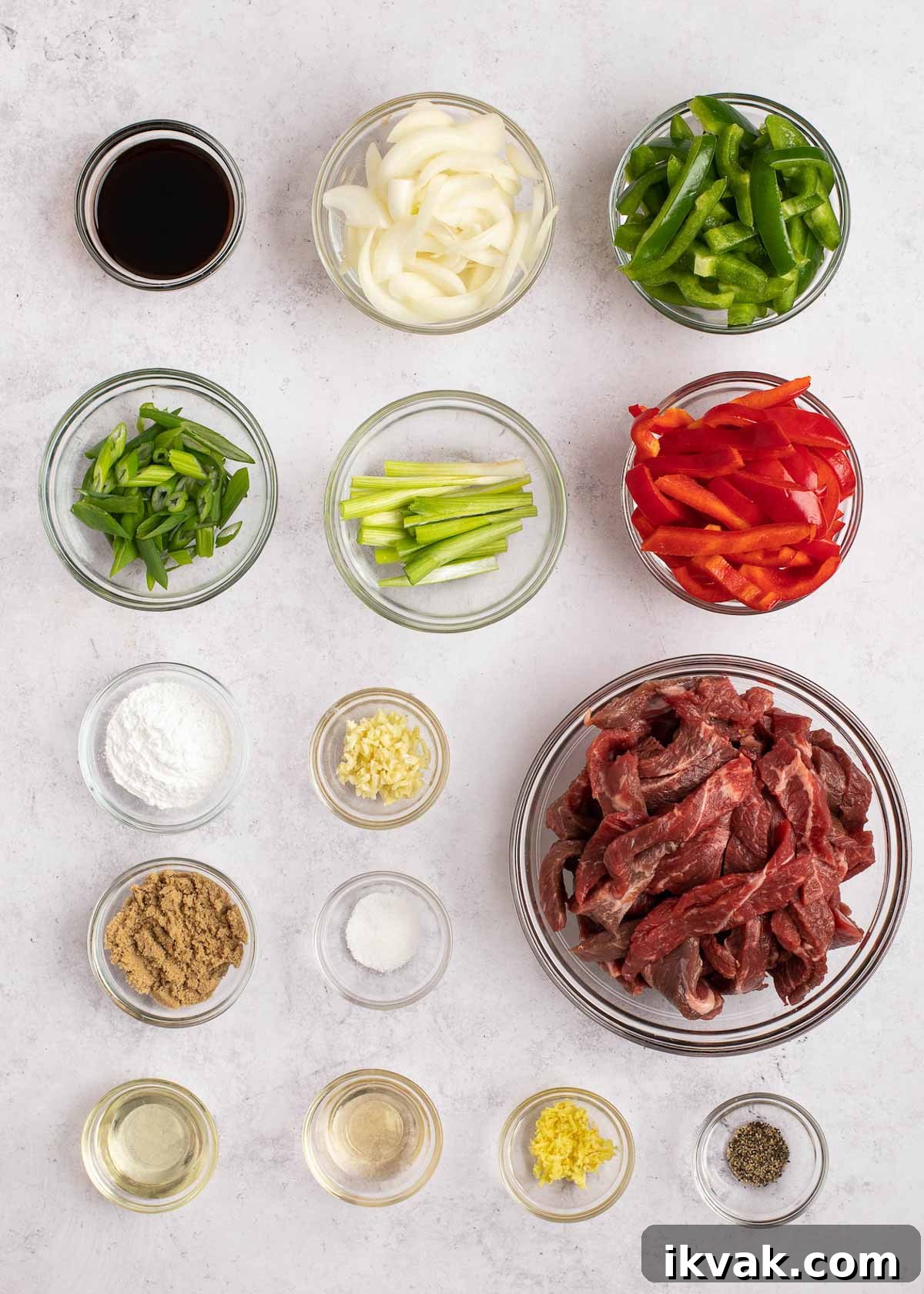 Ingredients for instant pot pepper steak