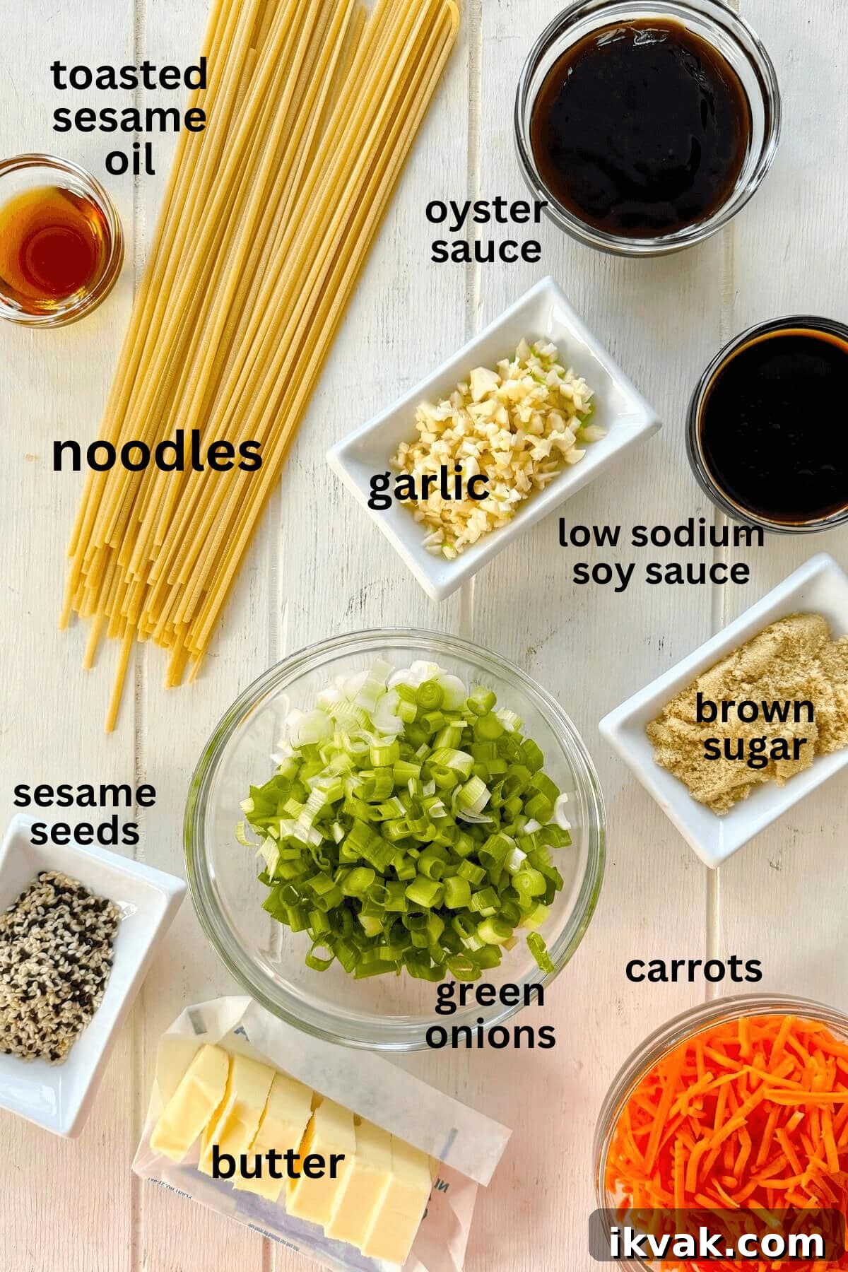 noodles, sesame oil, brown sugar, green onions, soy sauce, sesame seeds, garlic, oyster sauce, butter.