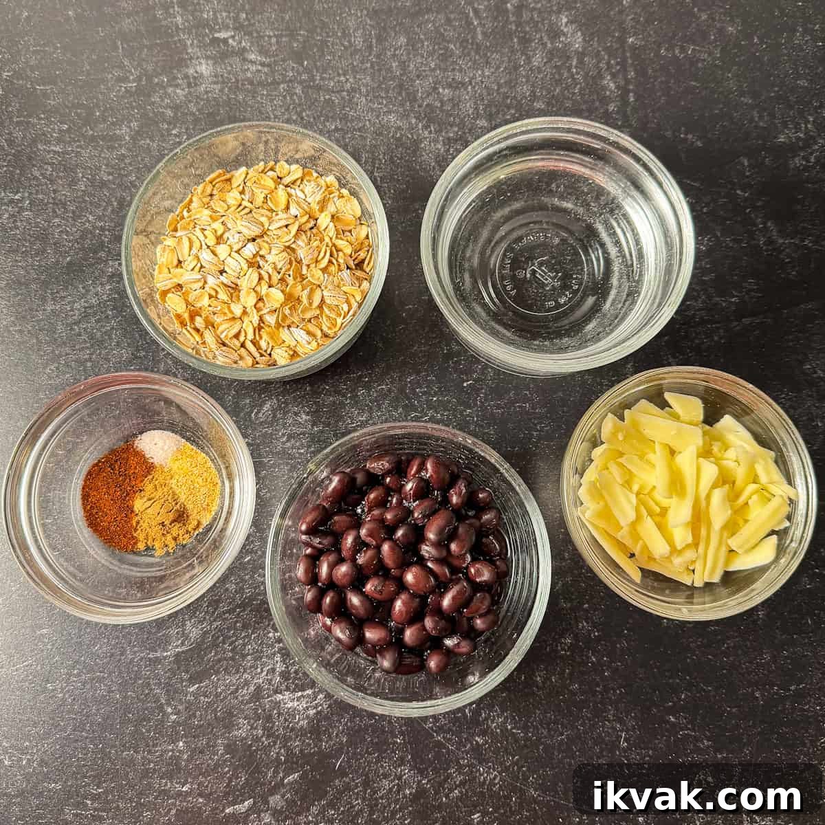 Savory Vegetable Oats Recipe for a Hearty Breakfast or Meal 3 vegetable oats ingredients