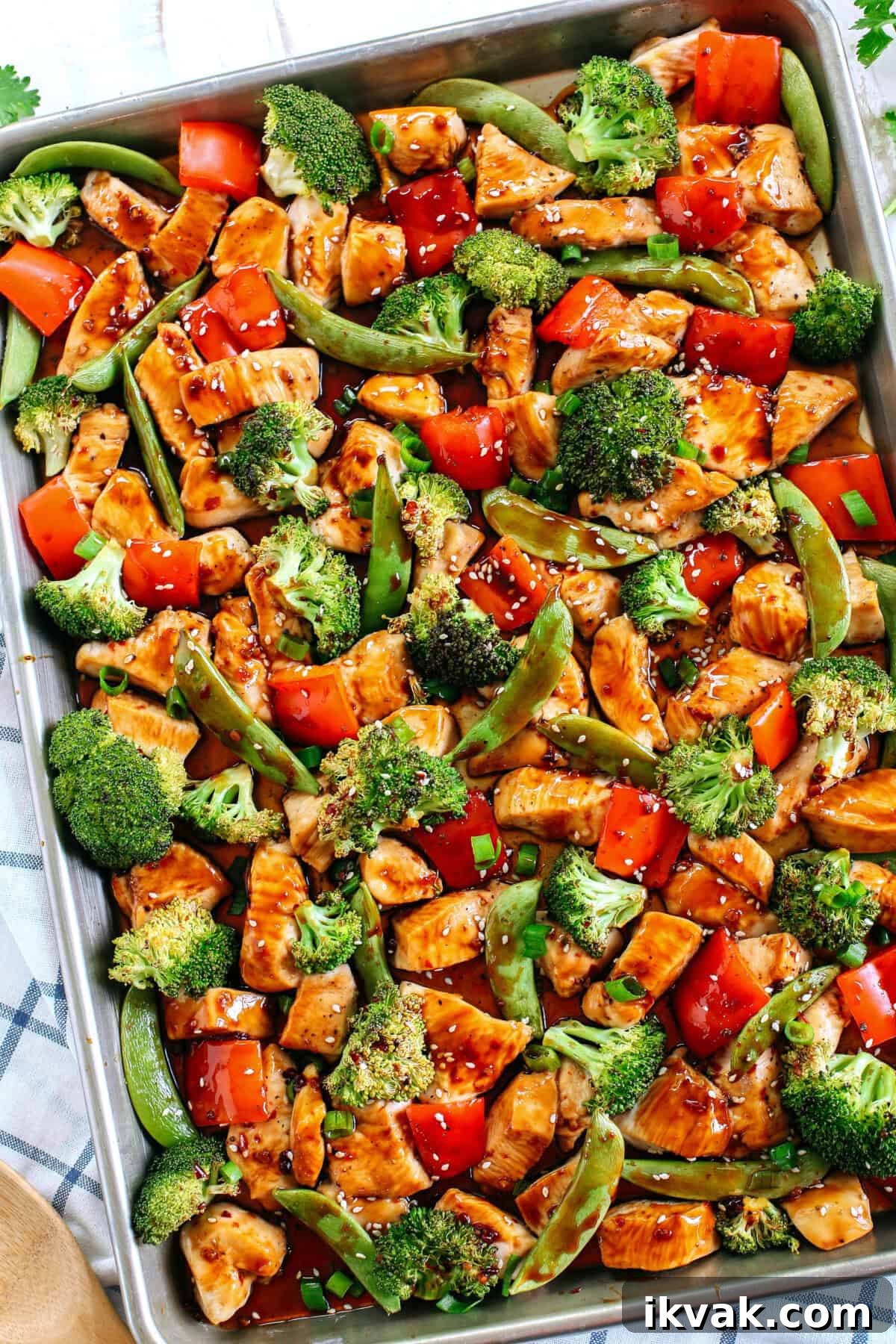 This Sheet Pan Sesame Chicken and Veggies makes the perfect weeknight dinner that’s healthy, delicious and easily made all on one pan in under 30 minutes!  Perfect recipe for your Sunday meal prep too!  