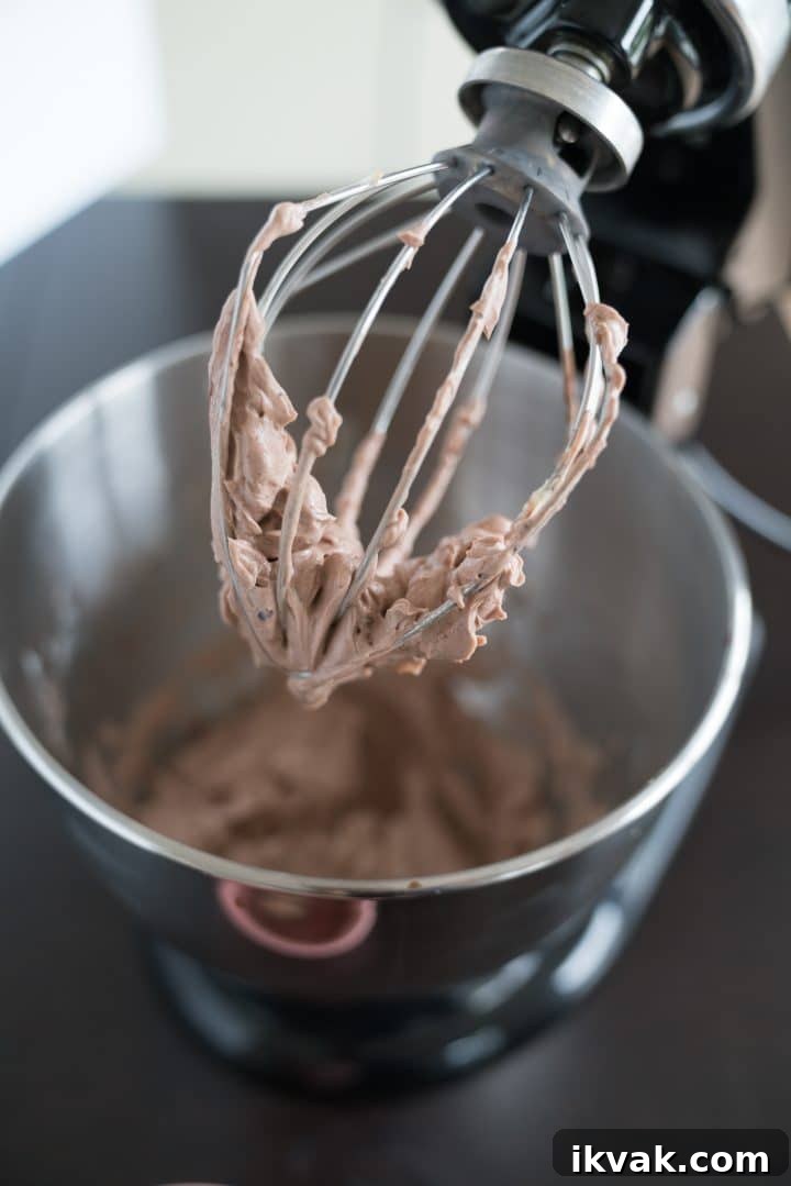 Authentic German Buttercream Recipe for Smooth, Silky Frosting 8 img 515 7