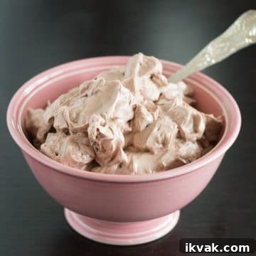 Authentic German Buttercream Recipe for Smooth, Silky Frosting 10 img 515 9 1