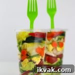 Layered Salad in a Jar: Portable Lunch in Minutes 2 Salad in a Cup for a Crowd