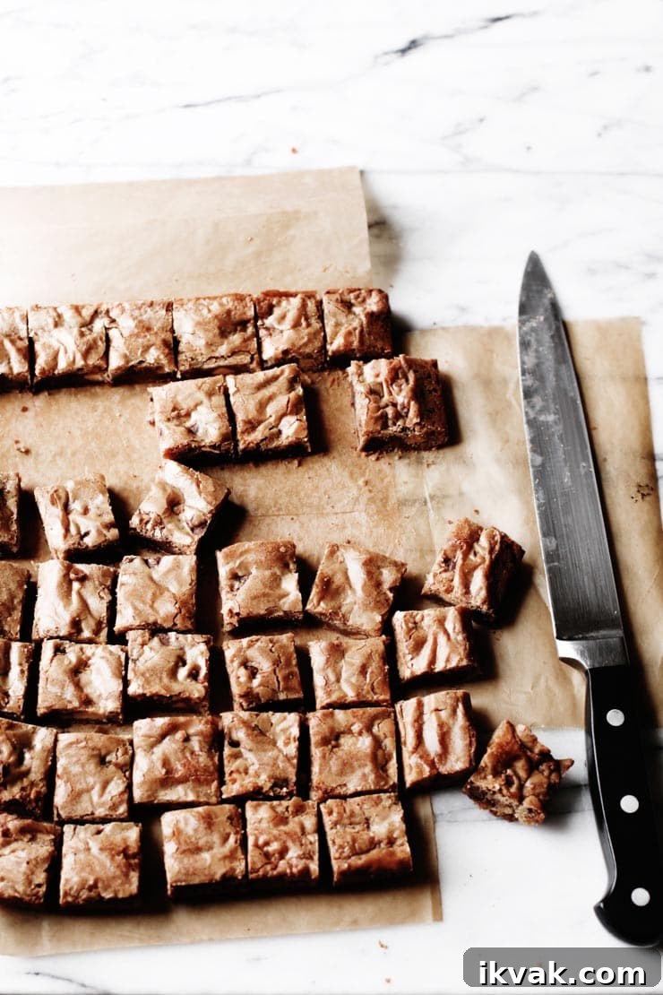 Cut blondies