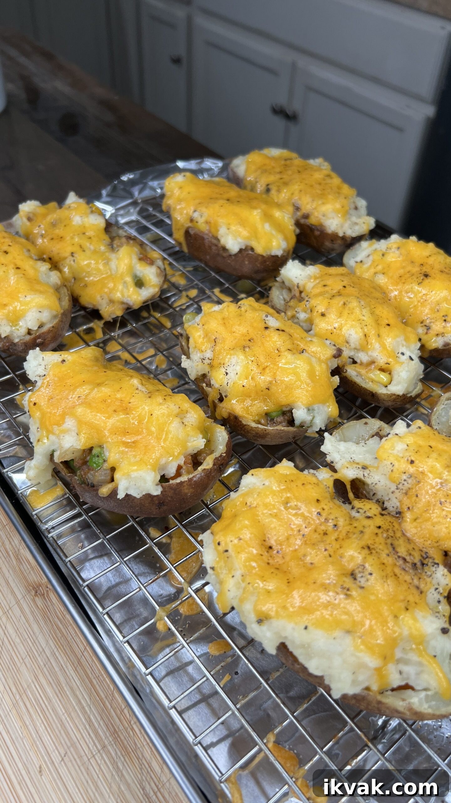Shepherd's Pie Stuffed Twice-Baked Potatoes 2 img 7304 1