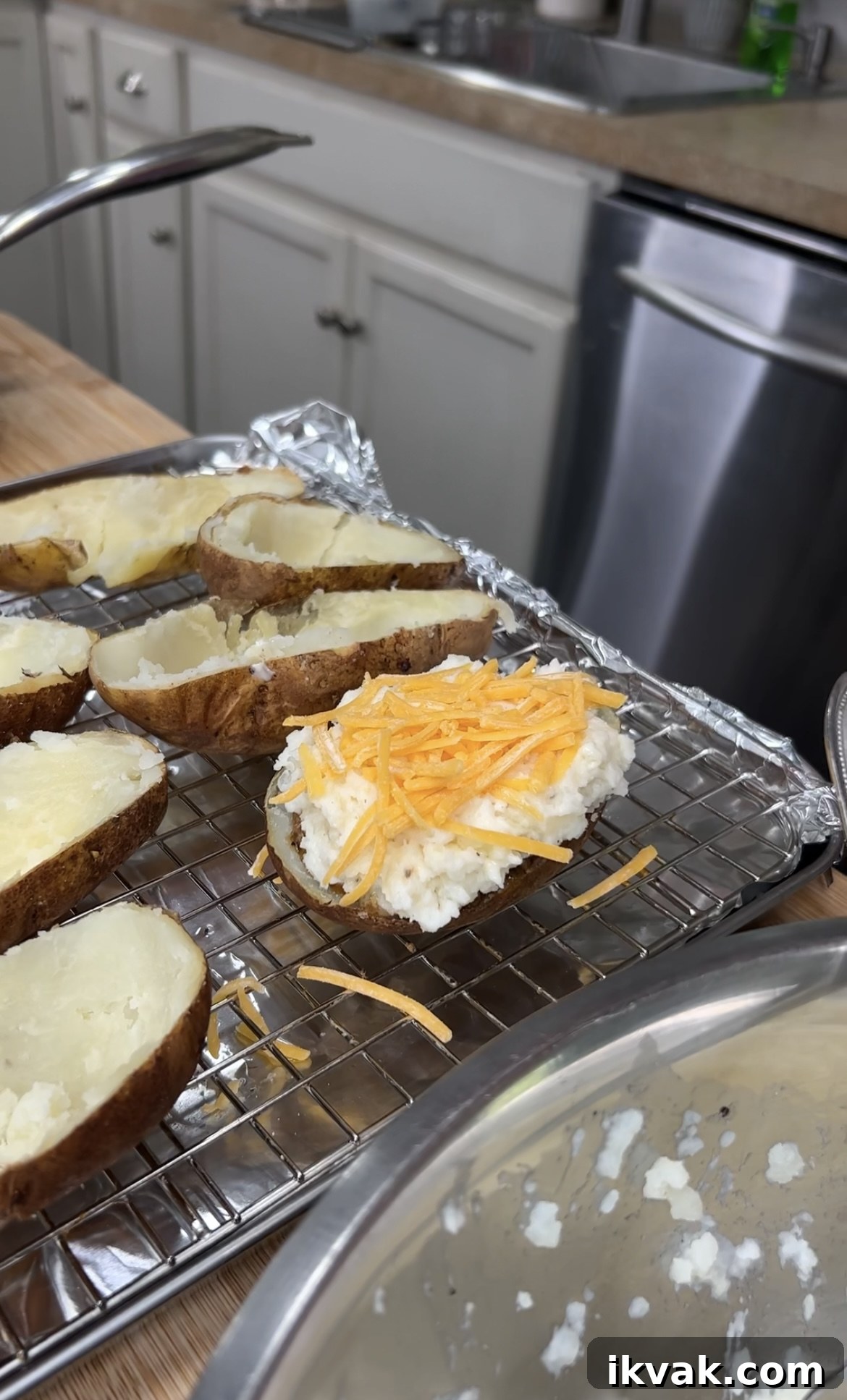 Shepherd's Pie Stuffed Twice-Baked Potatoes 29 img 7304 28