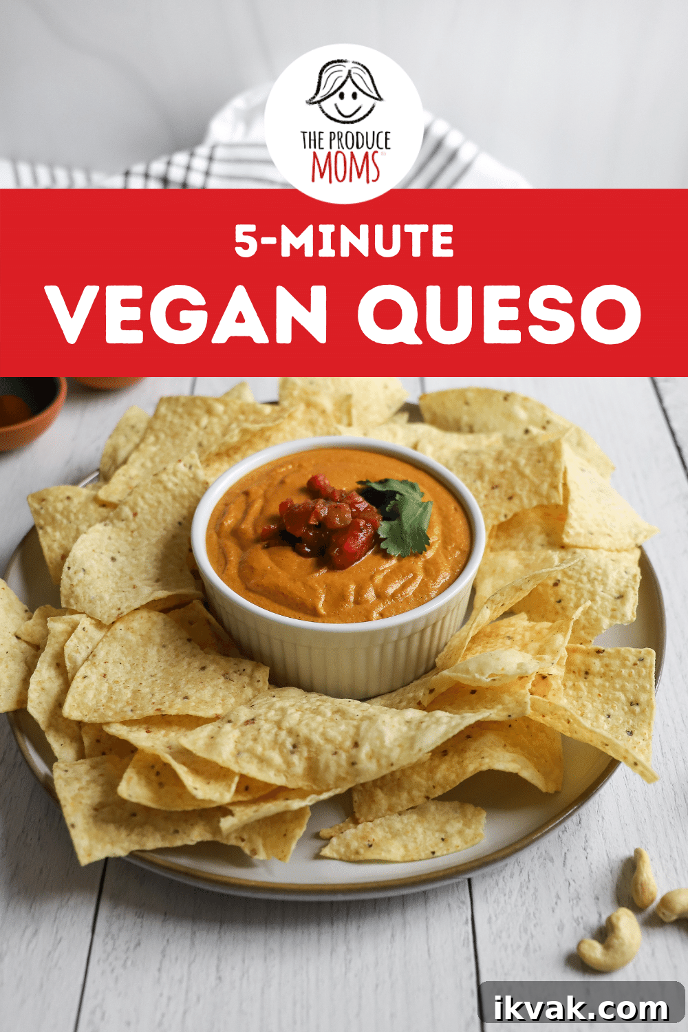 5-minute vegan queso dip