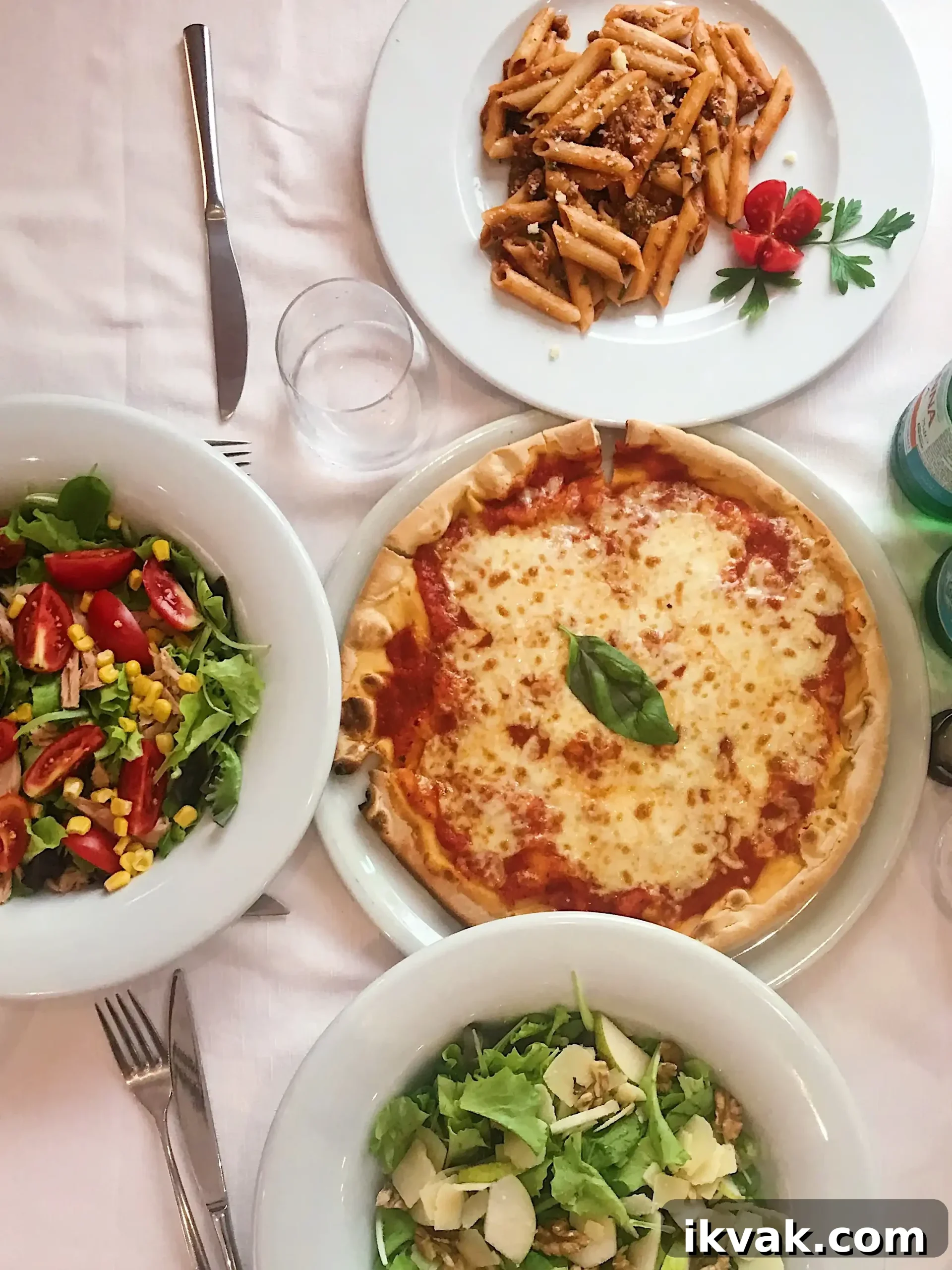 Finding Restaurants while Traveling Gluten-Free #glutenfree #glutenfreerecipes www.healthygffamily.com