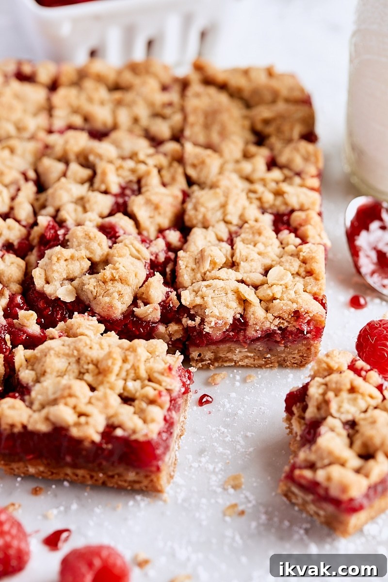 Chewy Raspberry Crumble Bars with Oat Crust 3 Raspberry Crumble Bars