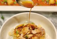 Slow-Cooker Hawaiian Pork with Pineapple and Soy Glaze