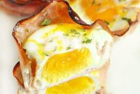 How to Make Muffin Tin Eggs Benedict Cups